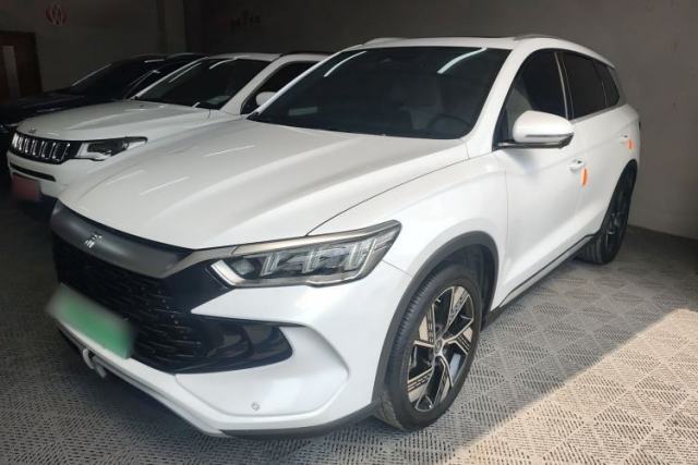 Ojetý BYD Song Pro New Energy 2024 HONOR Edition DM-i 110KM Excellence Model