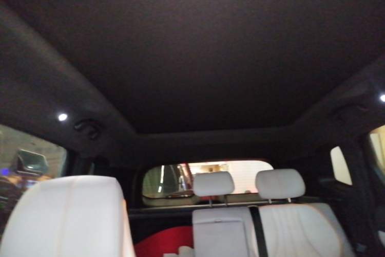 Used BYD Song Pro New Energy 2024 HONOR Edition DM-i 71KM Navigation Model Headliner