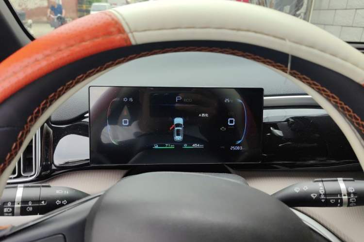 Used BYD Song Pro New Energy 2024 HONOR Edition DM-i 71KM Navigation Model Instrument Cluster