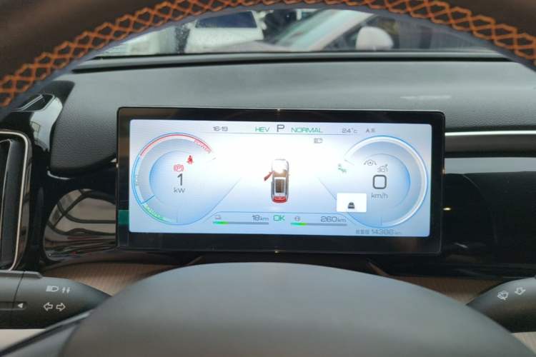 Used BYD Song Pro New Energy 2024 HONOR Edition DM-i 110KM Excellence Model Instrument Cluster