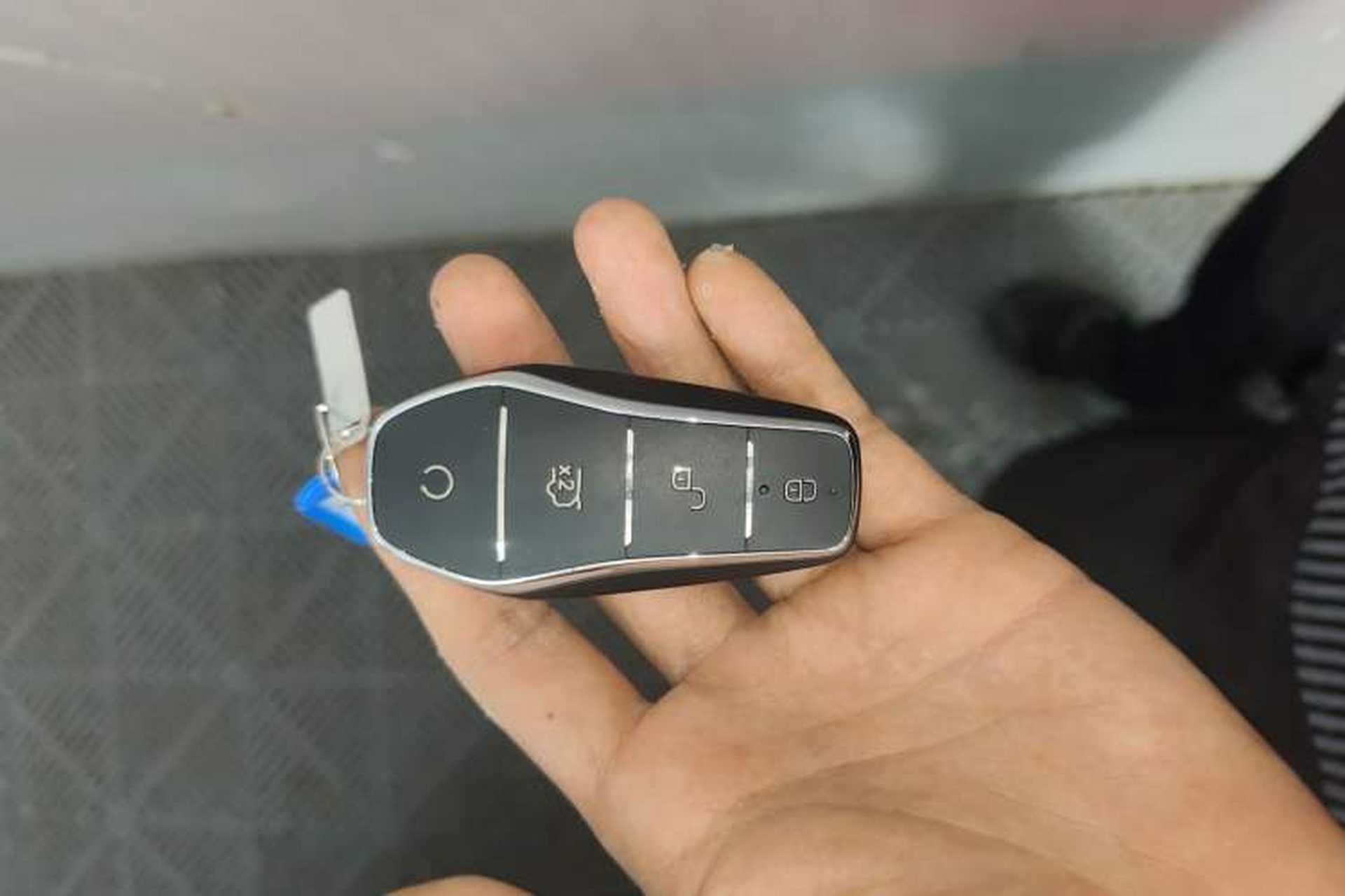 Used BYD Song Pro New Energy 2024 HONOR Edition DM-i 110KM Excellence Model Interior 1