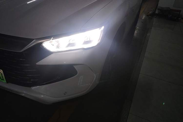 Used BYD Song Pro New Energy 2024 HONOR Edition DM-i 71KM Navigation Model Left Front Headlight