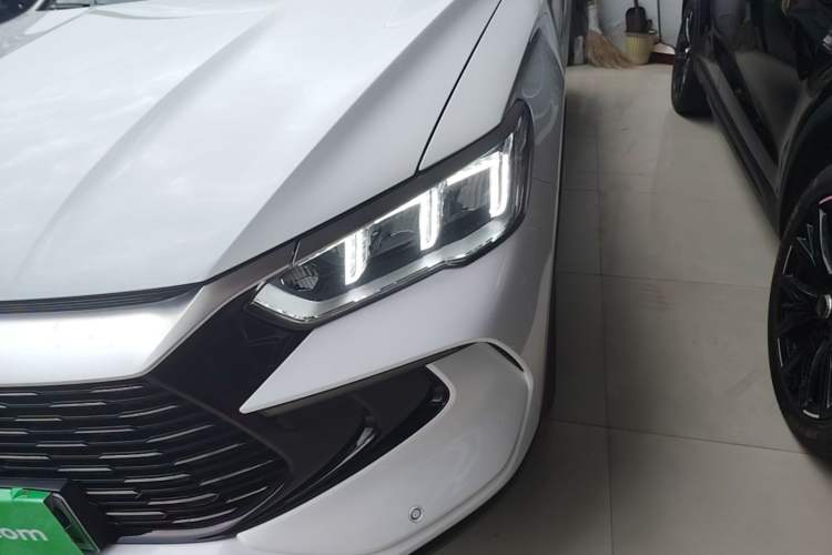 Used BYD Song Pro New Energy 2024 HONOR Edition DM-i 71KM Navigation Model Left Front Headlight