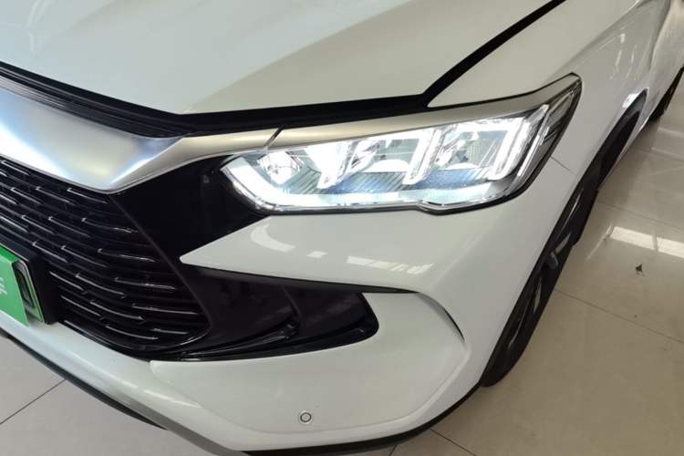 Used BYD Song Pro New Energy 2024 HONOR Edition DM-i 71KM Navigation Model Left Front Headlight