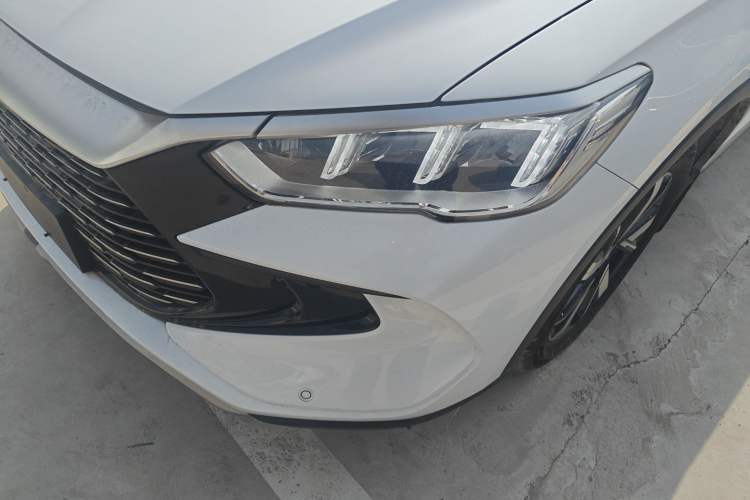 Used BYD Song Pro New Energy 2024 HONOR Edition DM-i 71KM Navigation Model Left Front Headlight