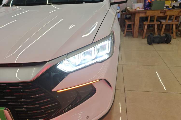Used BYD Song Pro New Energy 2024 HONOR Edition DM-i 71KM Leading Model Left Front Headlight
