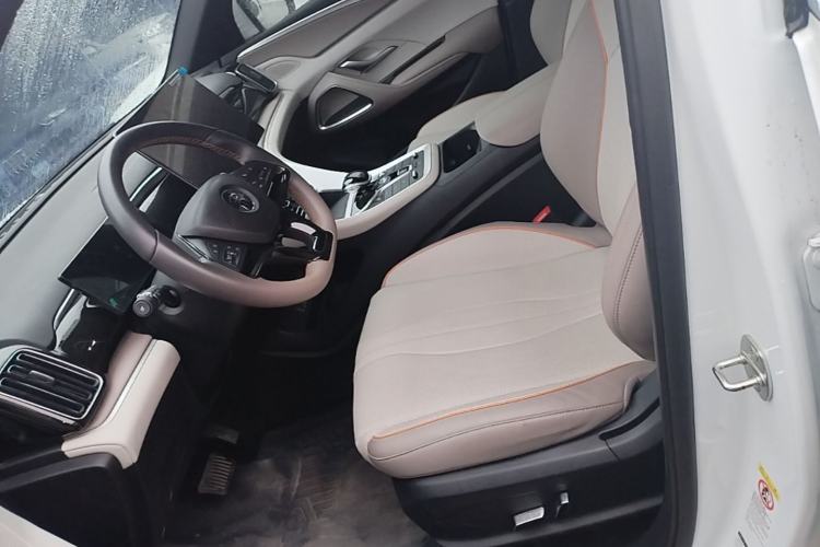 Used BYD Song Pro New Energy 2024 HONOR Edition DM-i 110KM Excellence Model Left Front Seat