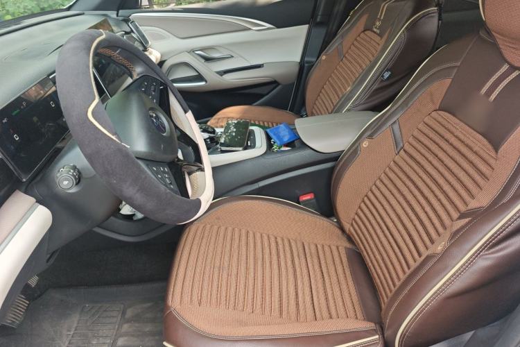 Used BYD Song Pro New Energy 2024 HONOR Edition DM-i 71KM Navigation Model Left Front Seat