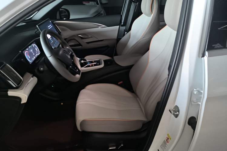 Used BYD Song Pro New Energy 2024 HONOR Edition DM-i 110KM Excellence Model Left Front Seat