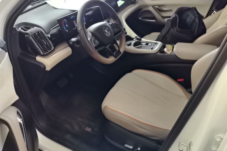 Used BYD Song Pro New Energy 2024 HONOR Edition DM-i 71KM Navigation Model Left Front Seat