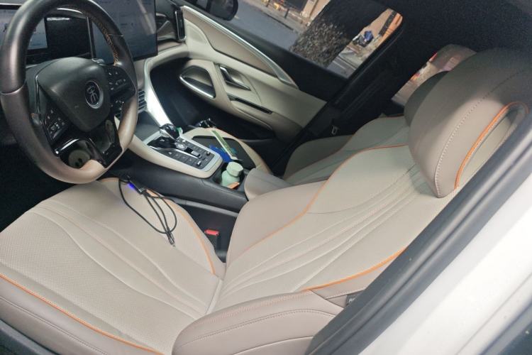 Used BYD Song Pro New Energy 2024 HONOR Edition DM-i 110KM Beyond Model Left Front Seat