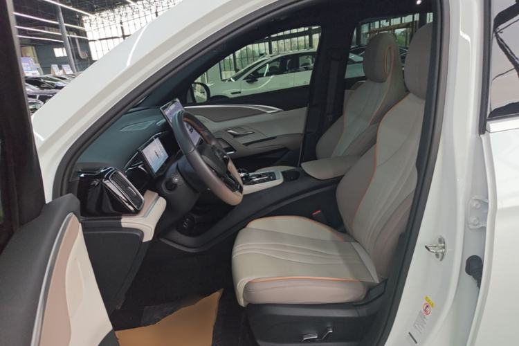 Used BYD Song Pro New Energy 2024 HONOR Edition DM-i 110KM Excellence Model Left Front Seat