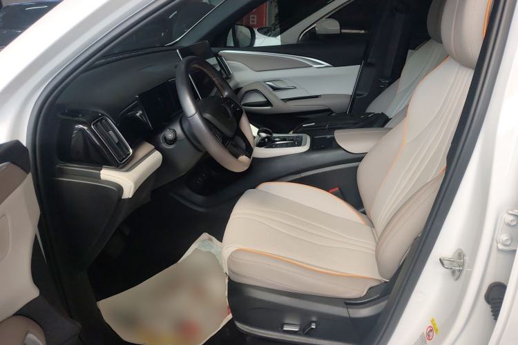 Used BYD Song Pro New Energy 2024 HONOR Edition DM-i 110KM Excellence Model Left Front Seat