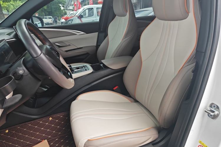 Used BYD Song Pro New Energy 2024 HONOR Edition DM-i 71KM Navigation Model Left Front Seat