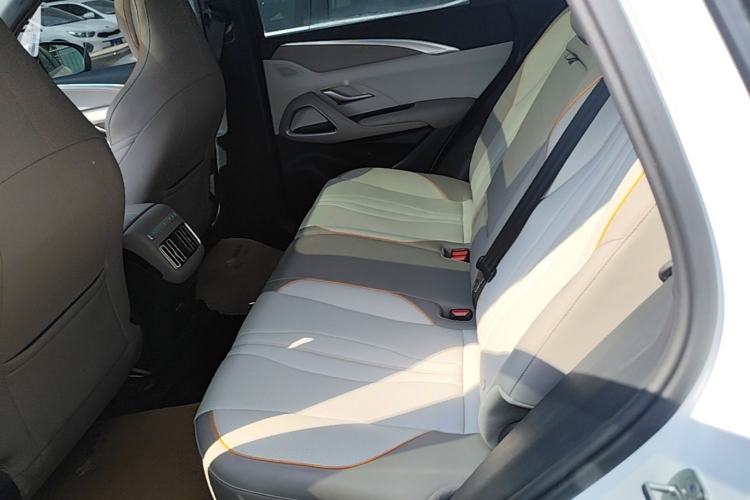 Used BYD Song Pro New Energy 2024 HONOR Edition DM-i 110KM Excellence Model Left Rear Seat