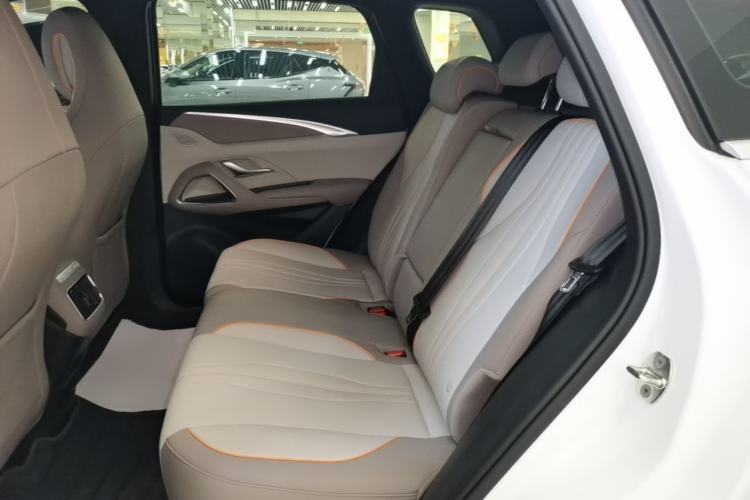 Used BYD Song Pro New Energy 2024 HONOR Edition DM-i 71KM Navigation Model Left Rear Seat
