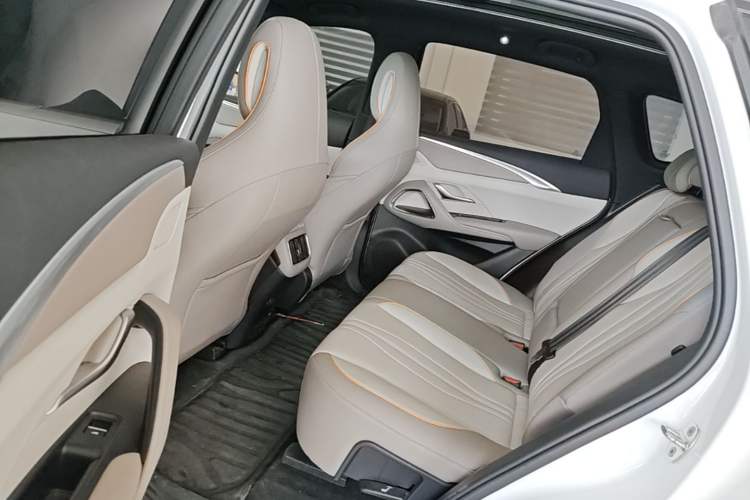 Used BYD Song Pro New Energy 2024 HONOR Edition DM-i 71KM Leading Model Left Rear Seat