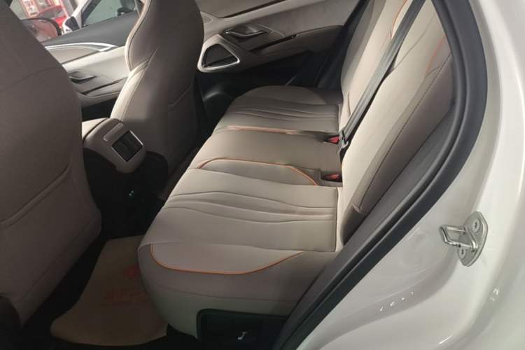 Used BYD Song Pro New Energy 2024 HONOR Edition DM-i 71KM Leading Model Rear Left 45 Deg