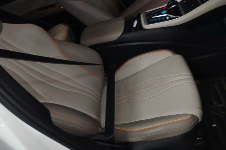 Used BYD Song Pro New Energy 2024 HONOR Edition DM-i 71KM Navigation Model Right Front Seat