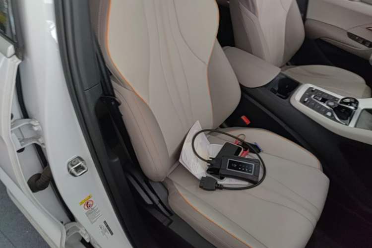 Used BYD Song Pro New Energy 2024 HONOR Edition DM-i 71KM Navigation Model Right Front Seat