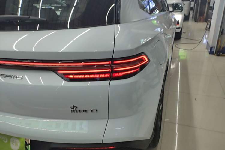 Used BYD Song Pro New Energy 2024 HONOR Edition DM-i 71KM Navigation Model Right Rear Taillight