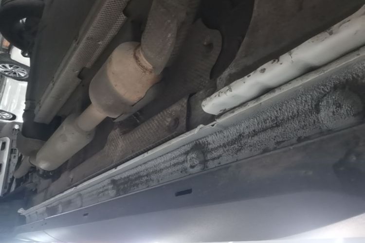 Used BYD Song Pro New Energy 2024 HONOR Edition DM-i 71KM Navigation Model Right Side Sill