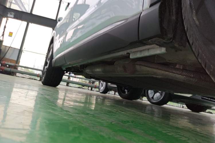 Used BYD Song Pro New Energy 2024 HONOR Edition DM-i 110KM Excellence Model Right Side Sill