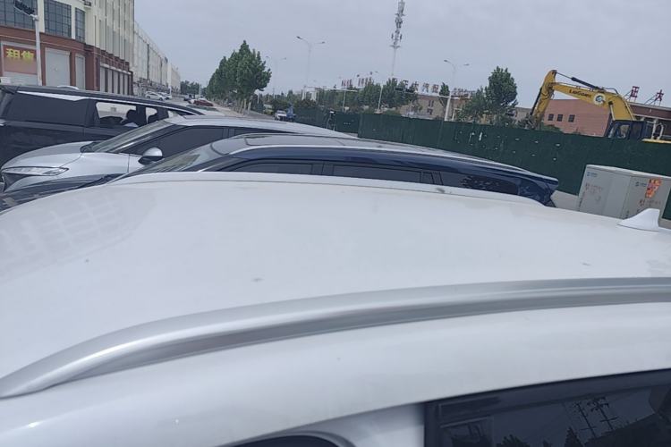 Used BYD Song Pro New Energy 2024 HONOR Edition DM-i 71KM Navigation Model Roof