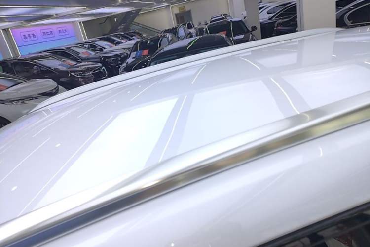 Used BYD Song Pro New Energy 2024 HONOR Edition DM-i 71KM Navigation Model Roof