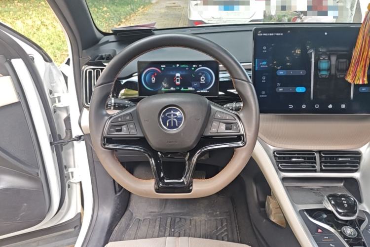 Used BYD Song Pro New Energy 2024 HONOR Edition DM-i 110KM Excellence Model Steering Wheel