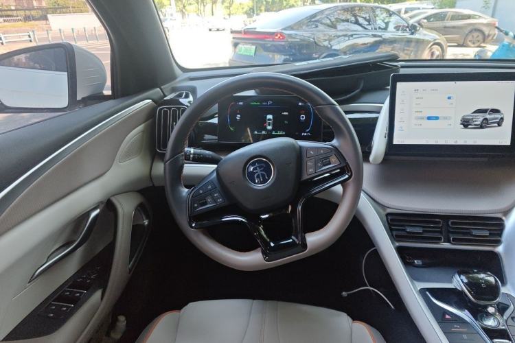 Used BYD Song Pro New Energy 2024 HONOR Edition DM-i 71KM Leading Model Steering Wheel
