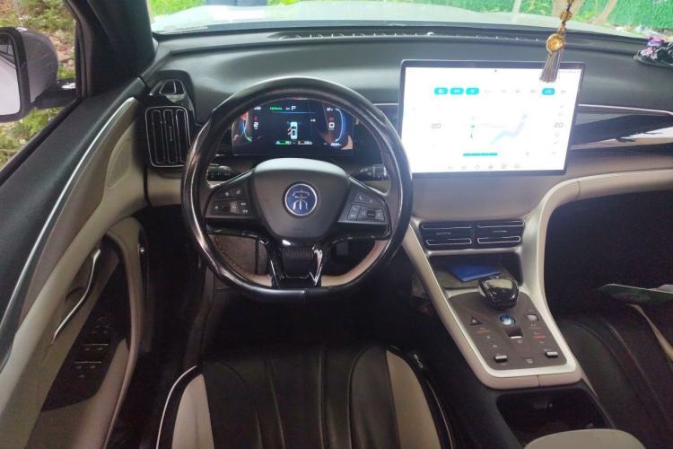 Used BYD Song Pro New Energy 2024 HONOR Edition DM-i 71KM Leading Model Steering Wheel