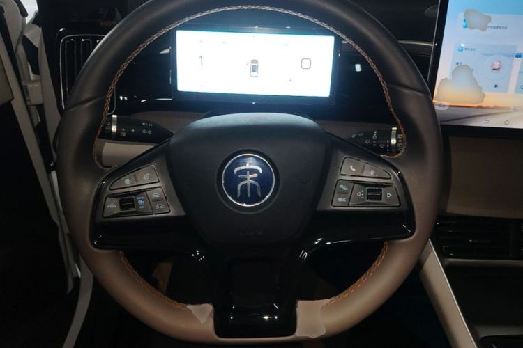 Used BYD Song Pro New Energy 2024 HONOR Edition DM-i 110KM Beyond Model Steering Wheel