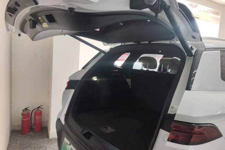 Used BYD Song Pro New Energy 2024 HONOR Edition DM-i 110KM Excellence Model Trunk