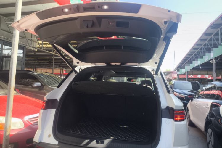 Used BYD Song Pro New Energy 2024 HONOR Edition DM-i 110KM Excellence Model Trunk