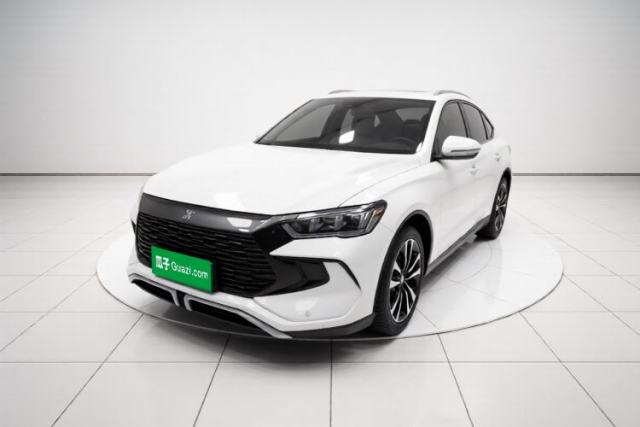 Ojetý BYD Song Pro New Energy 2024 HONOR Edition DM-i 71KM Navigation Model