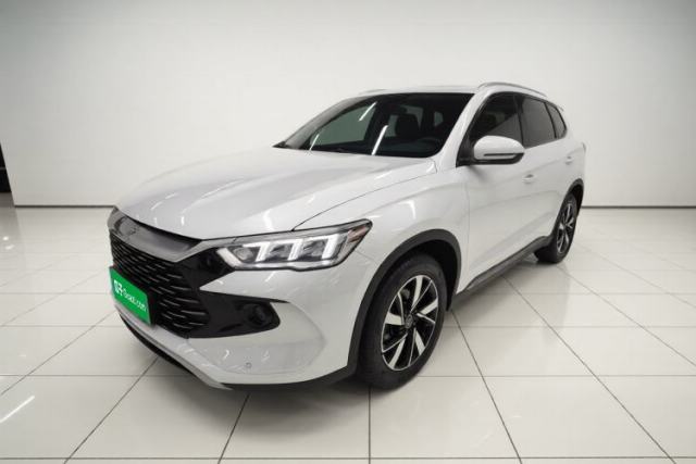 Ojetý BYD Song Pro New Energy 2024 HONOR Edition DM-i 71KM Leading Model