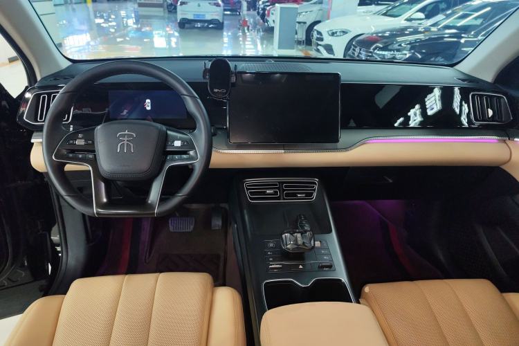 Used BYD Song Pro New Energy 2025 Second-Generation DM-i 115KM Overachiever Trim Center Console