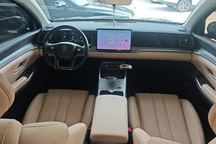 Used BYD Song Pro New Energy 2025 Second-Generation DM-i 75KM Overachiever Trim Center Console
