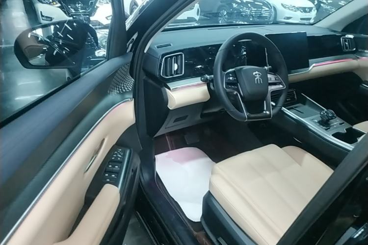Used BYD Song Pro New Energy 2025 Second-Generation DM-i 115KM Overachiever Trim Driver Seat