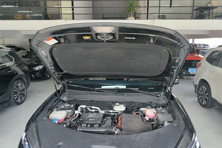 Used BYD Song Pro New Energy 2025 Second-Generation Intelligent Driving Version DM-i 115KM Superior Trim Engine Bay