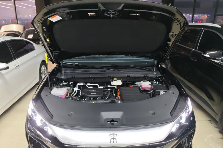 Used BYD Song Pro New Energy 2025 2nd Generation Intelligent Driving Version DM-i 75KM Leading Edition Engine Bay