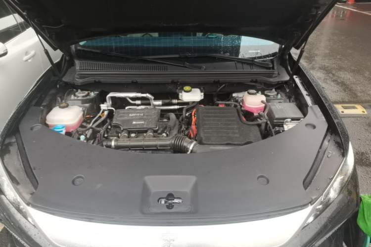 Used BYD Song Pro New Energy 2025 Second-Generation DM-i 75KM Overachiever Trim Engine Bay