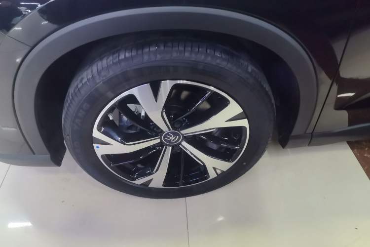 Used BYD Song Pro New Energy 2025 Second-Generation Intelligent Driving Version DM-i 115KM Excellence Edition Exterior 4