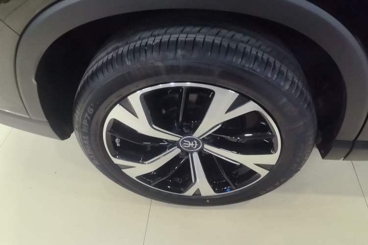 Used BYD Song Pro New Energy 2025 Second-Generation Intelligent Driving Version DM-i 115KM Excellence Edition Exterior 5