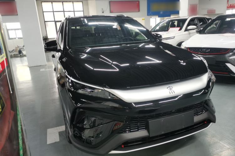 Used BYD Song Pro New Energy 2025 Second-Generation Intelligent Driving Version DM-i 115KM Superior Trim Front Right 45 Deg
