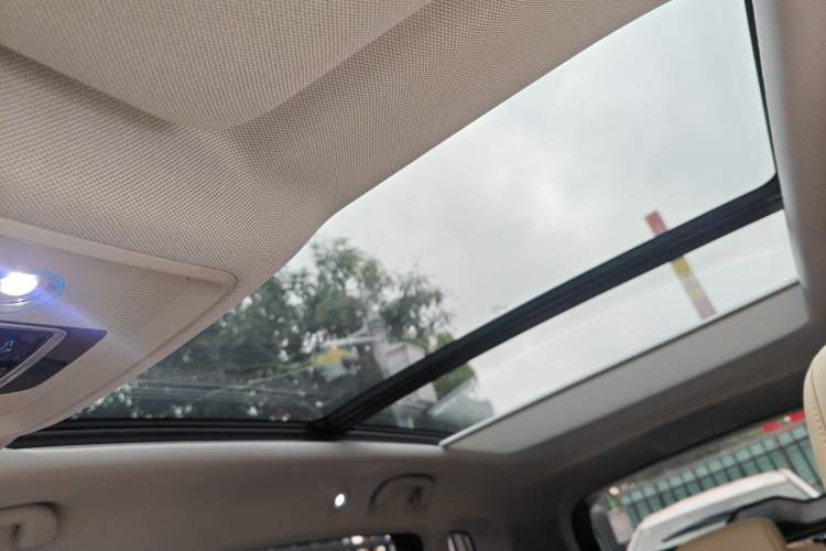 Used BYD Song Pro New Energy 2025 2nd Generation Intelligent Driving Version DM-i 75KM Overachiever Trim Headliner
