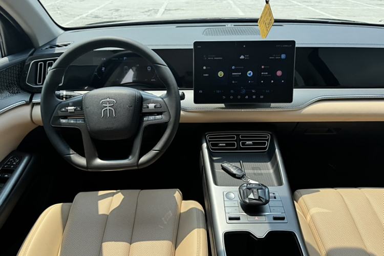 Used BYD Song Pro New Energy 2025 Second-Generation DM-i 75KM Leading Edition Interior 13