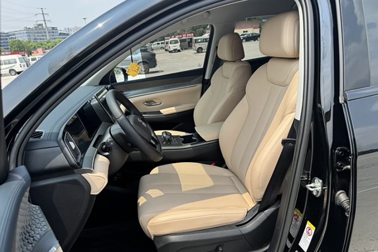 Used BYD Song Pro New Energy 2025 Second-Generation DM-i 75KM Leading Edition Interior 5
