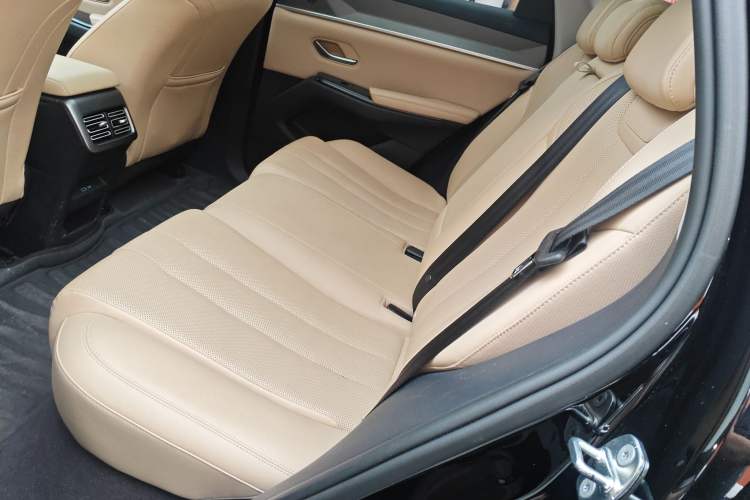 Used BYD Song Pro New Energy 2025 2nd Generation Intelligent Driving Version DM-i 75KM Overachiever Trim Left Rear Seat